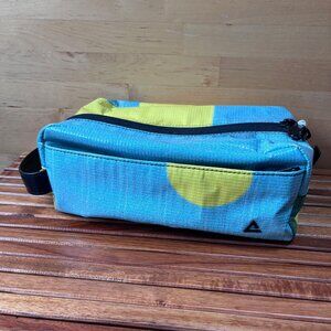 NWT rareform Munich toiletry bag - blue and yellow